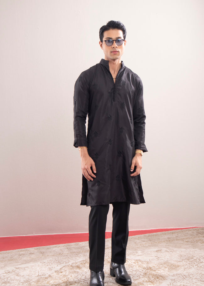 Minimal Black Punjabi (Jamini) Hover Image