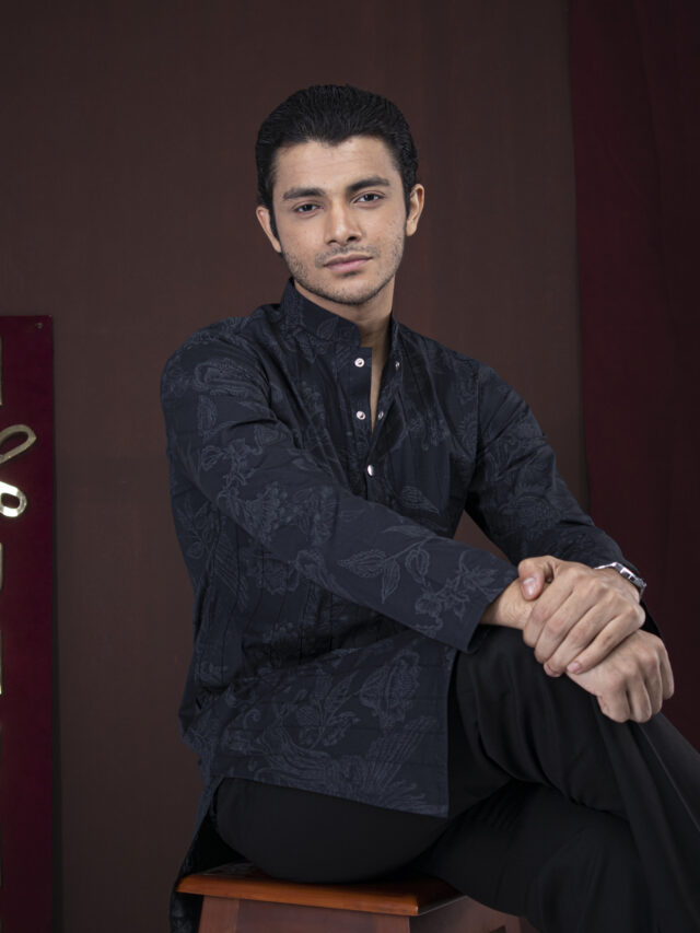 Signature Pin-Stitched Panjabi (Black)